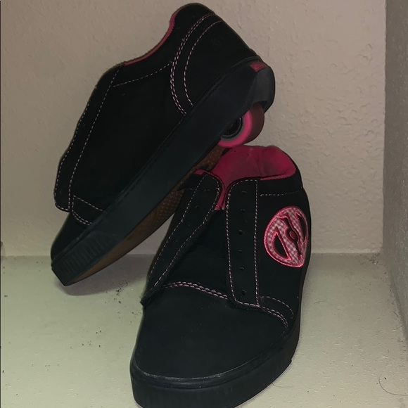 Heeleys - Picture 3 of 3